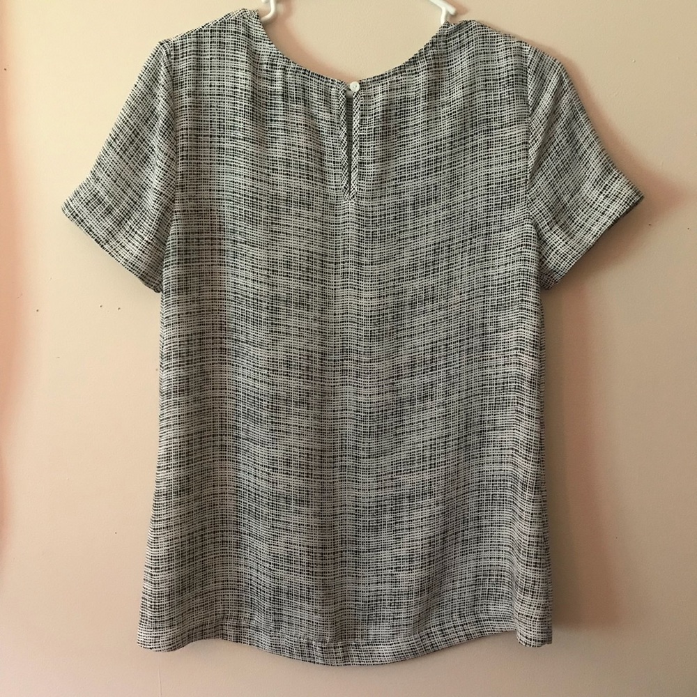 Worthington Black & White Blouse